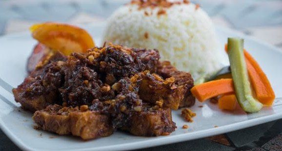 Tinay&rsquo;s Binagoongan