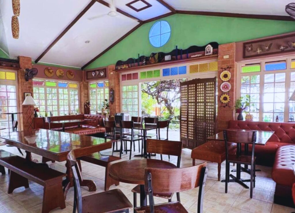 Caf&eacute; Cristina dining hall