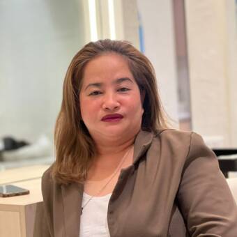 Edelyn, Nail Technician