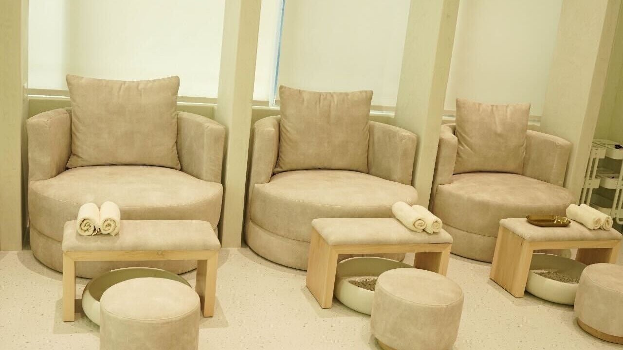 Lounge seating at Couture Studio