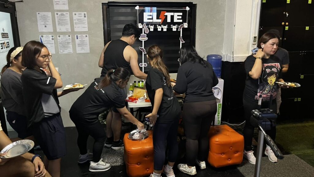 Inside ELITE Fitness Antipolo