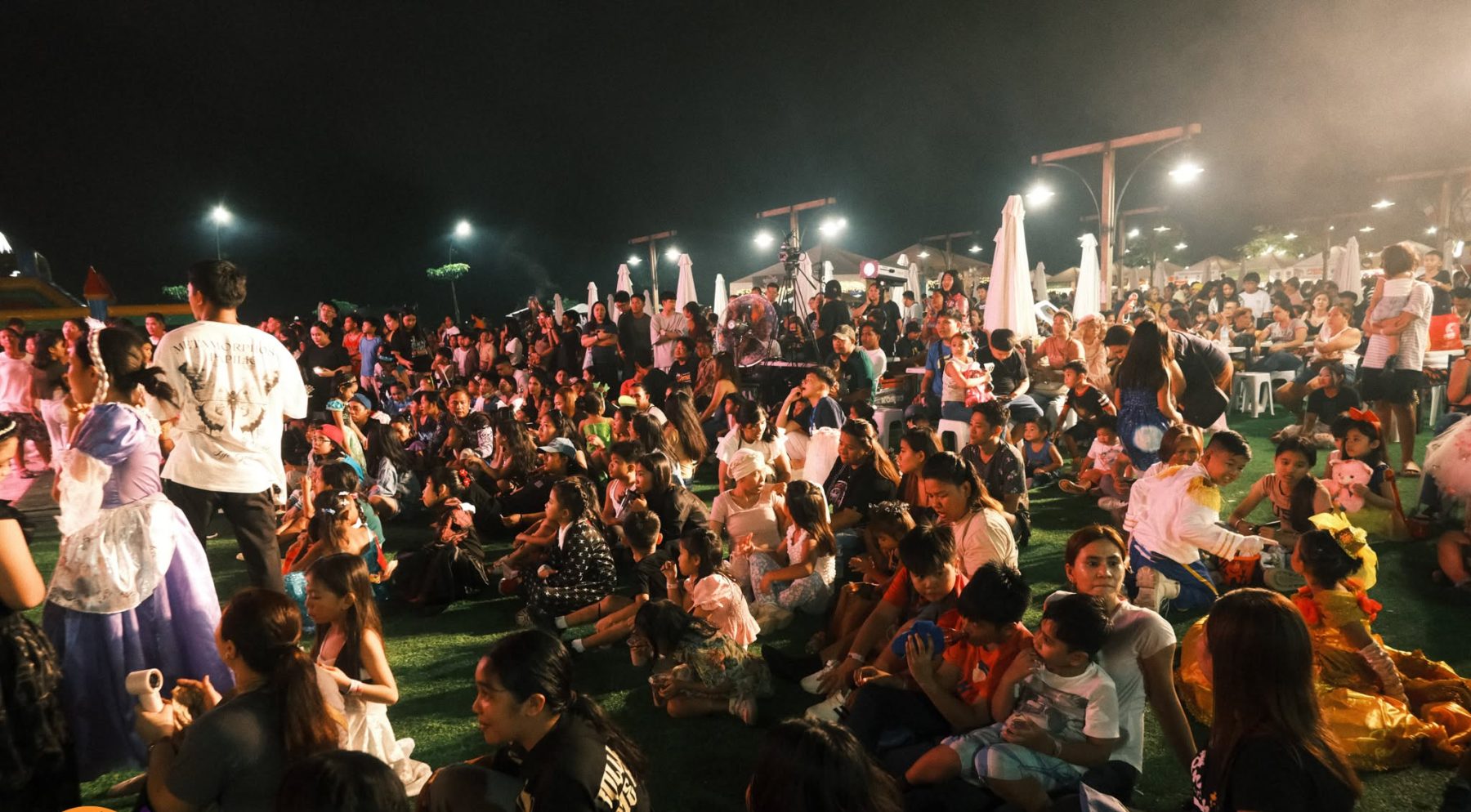 A full house for the night show