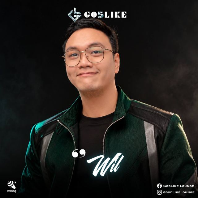 Godlike Lounge member