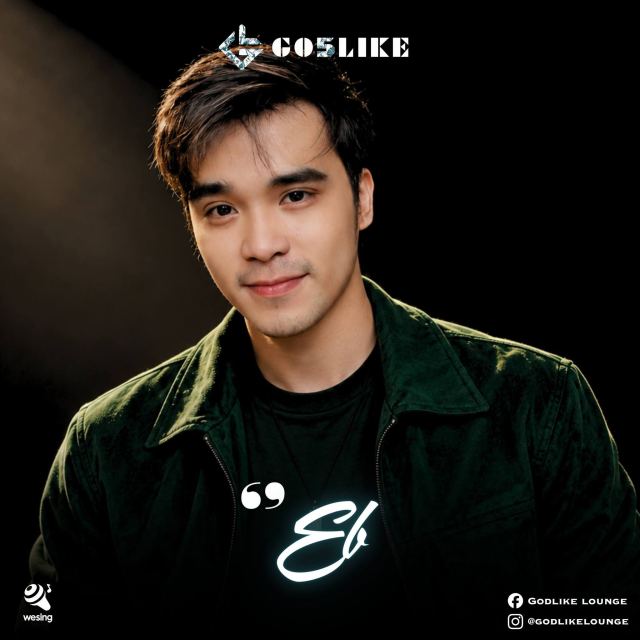 Godlike Lounge member