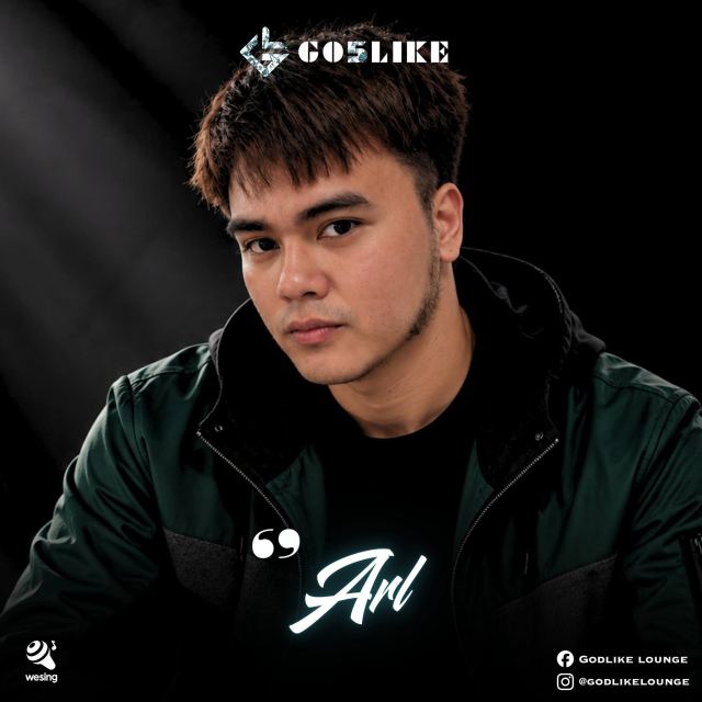 Godlike Lounge member