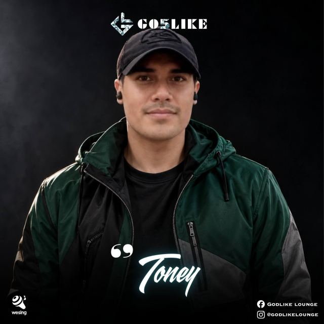 Godlike Lounge member